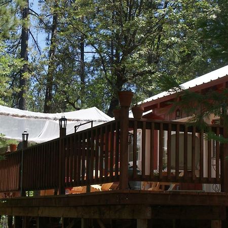 كولترفيل The Red Rooster Lodge المظهر الخارجي الصورة