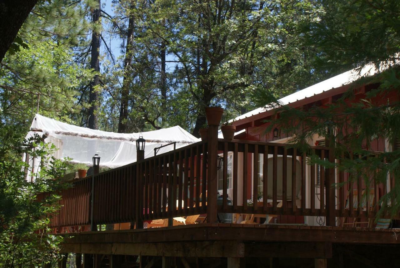 كولترفيل The Red Rooster Lodge المظهر الخارجي الصورة