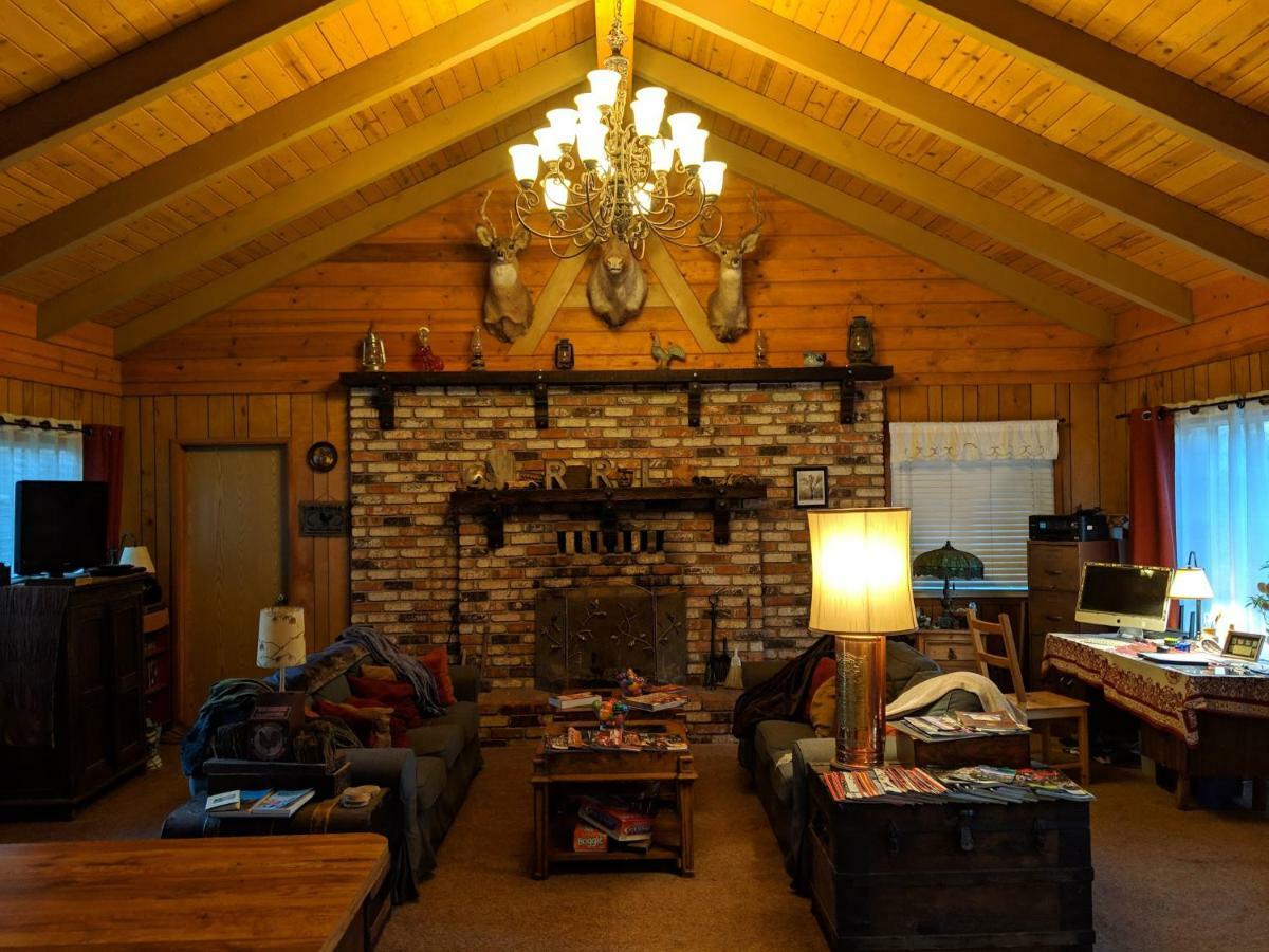 كولترفيل The Red Rooster Lodge المظهر الخارجي الصورة